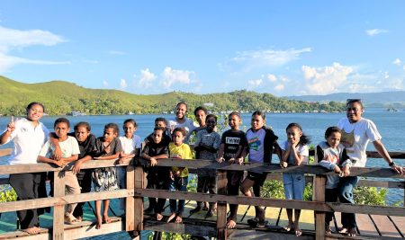 English Fun Day With Books